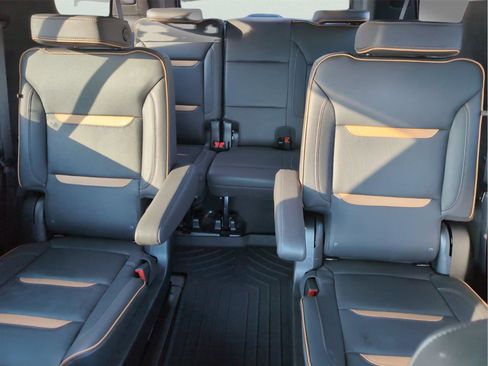 Used 2023 GMC Yukon AT4 w/ Max Trailering Package image 33