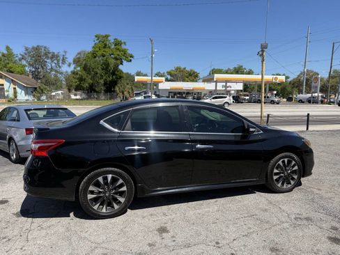Used 2017 Nissan Sentra SR Turbo w/ SR Turbo Premium Package image 8