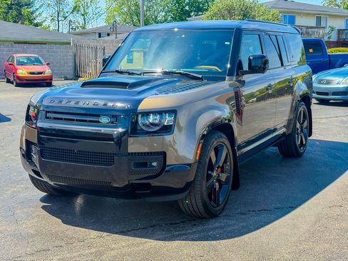 Used 2023 Land Rover Defender 130 X image 7