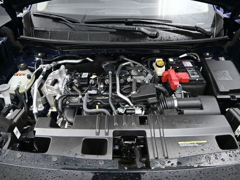 Used 2025 Nissan Kicks S image 20