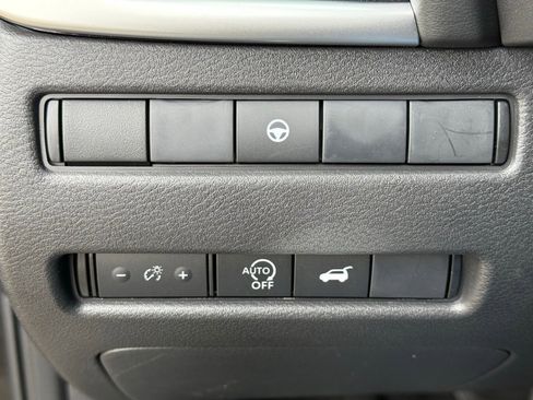 New 2026 Nissan Rogue SV image 31