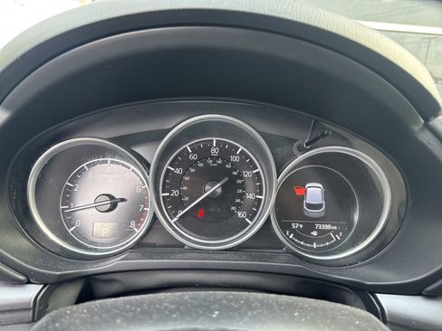 Used 2019 MAZDA CX-5 Touring image 9