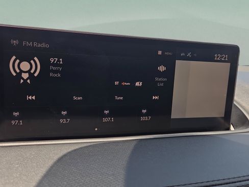 Certified 2023 Acura MDX SH-AWD w/ Advance Package image 27