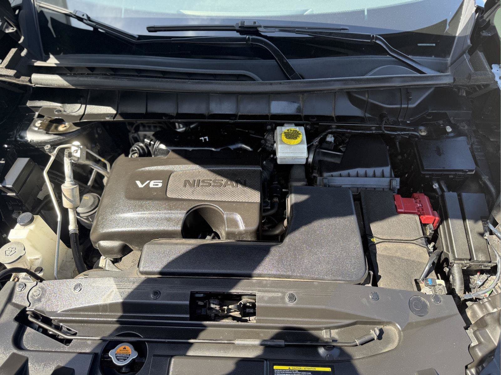 Used 2024 Nissan Pathfinder SL AWD/4WD image 22