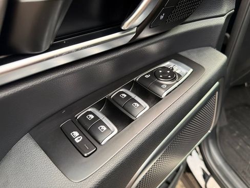 Used 2025 Kia Telluride SX X-Line AWD/4WD image 13