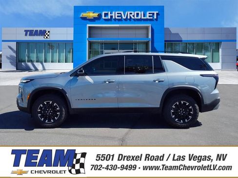 New 2026 Chevrolet Traverse Z71 w/ Enhanced Driving Package image 1