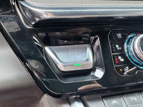 Used 2023 GMC Sierra 1500 Denali w/ Technology Package image 26