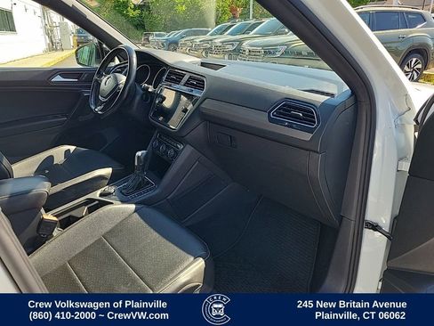 Used 2021 Volkswagen Tiguan SE R-Line AWD/4WD image 44