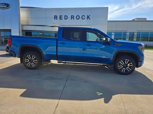 Used 2022 GMC Sierra 1500 AT4 AWD/4WD image 5