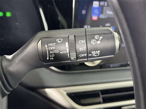 Used 2023 Lexus RX 350 AWD image 25