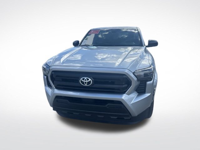 Used 2025 Toyota Tacoma SR RWD image 21
