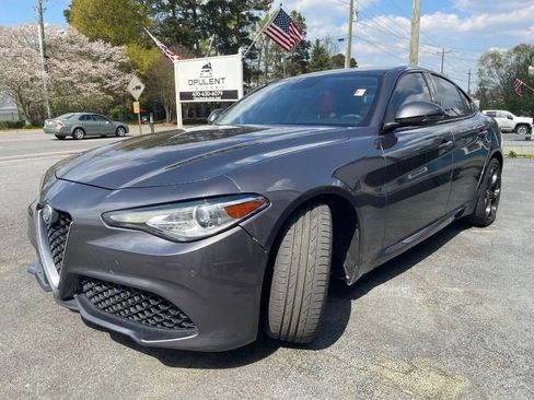 Used 2018 Alfa Romeo Giulia Ti Sport w/ Quick Order Package 22U Sport image 3