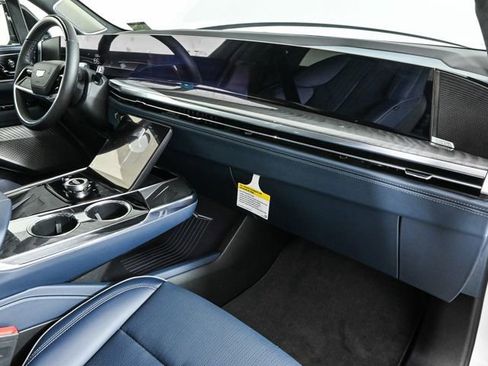 New 2025 Cadillac Escalade IQ Sport 2 image 23