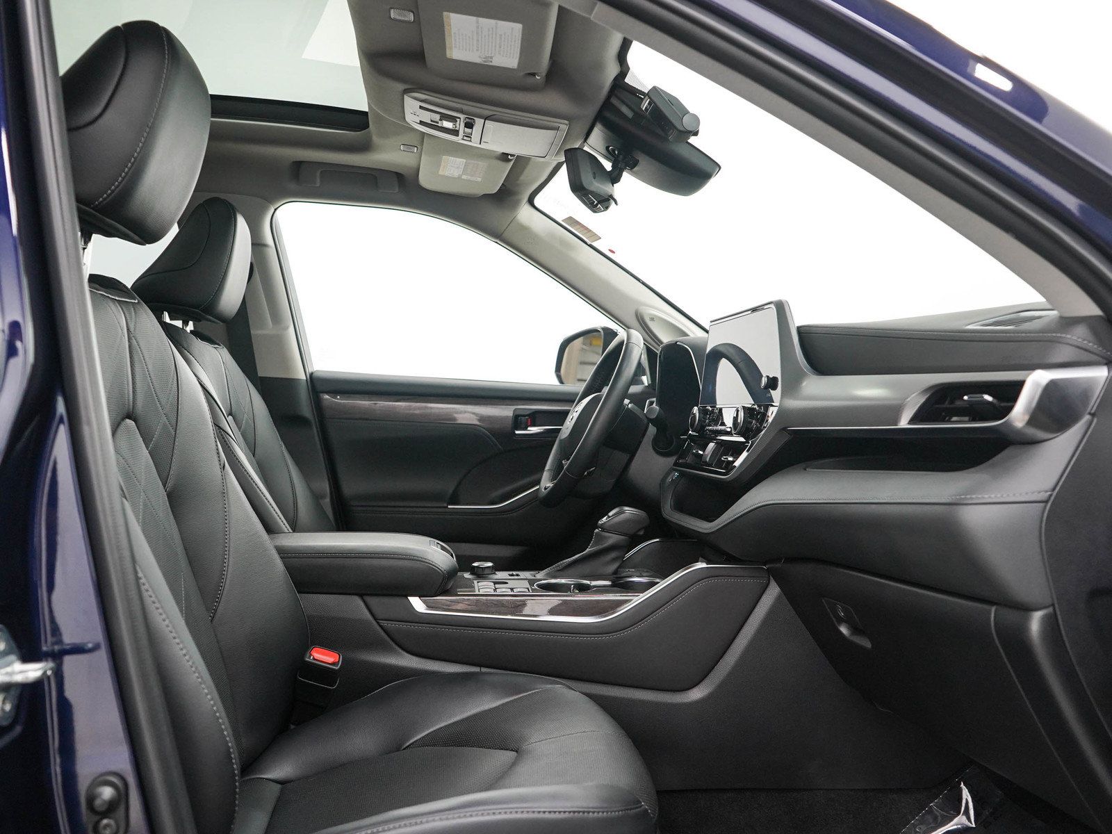 Used 2023 Toyota Highlander Platinum AWD/4WD image 14