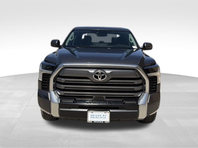 Used 2022 Toyota Tundra Limited AWD/4WD image 7