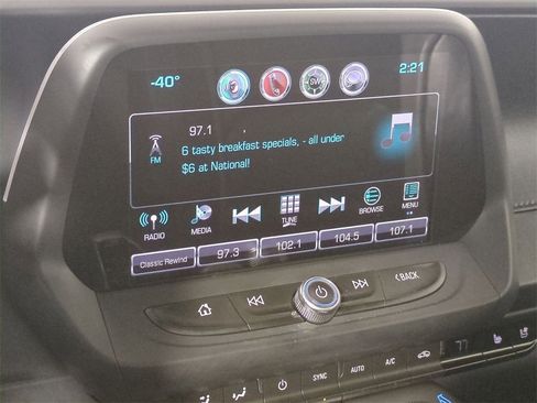 Used 2018 Chevrolet Camaro LT image 13