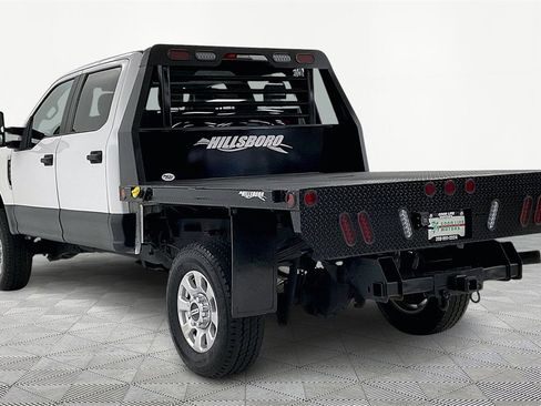 Used 2019 Ford F350 XL image 4