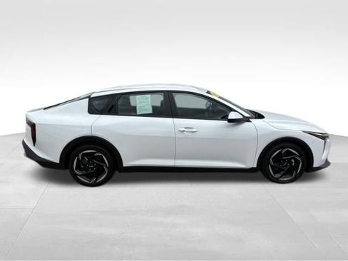 Used 2025 Kia K4 EX FWD image 9