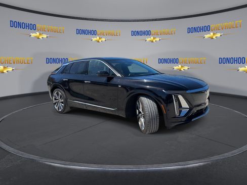 Used 2023 Cadillac Lyriq 2WD image 5