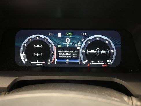 Used 2025 Toyota Tacoma TRD Sport AWD/4WD image 7