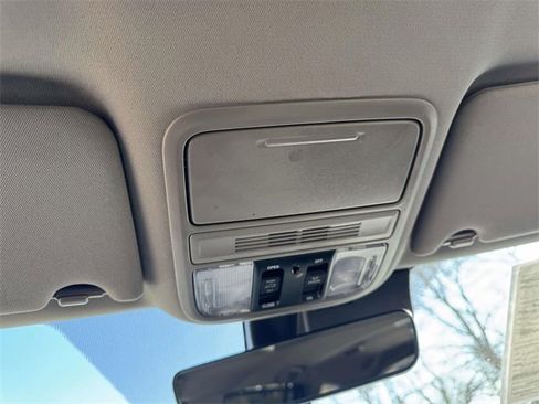 Certified 2022 Honda Pilot Special Edition image 31