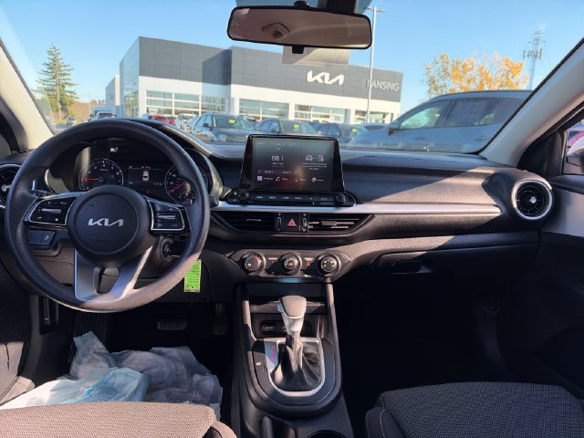 Used 2024 Kia Forte LXS FWD image 15