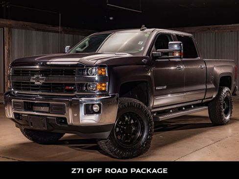 Used 2016 Chevrolet Silverado 2500 LTZ w/ Duramax Plus Package image 5