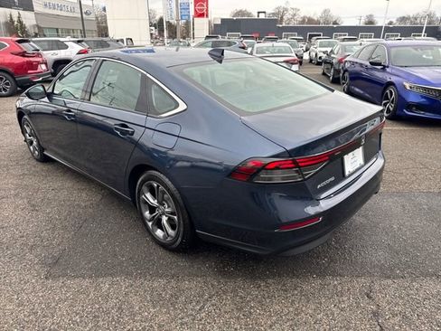 Certified 2023 Honda Accord EX image 17