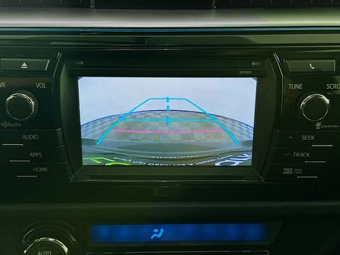 Used 2016 Toyota Corolla S Premium image 21