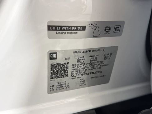 New 2026 Buick Enclave Sport Touring w/ Power Package image 69