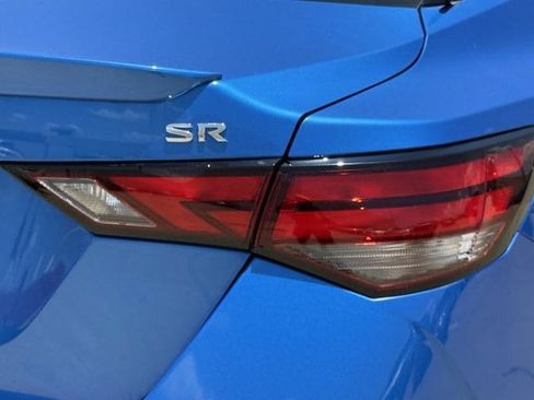 Used 2023 Nissan Sentra SR w/ Electronics Package FWD image 7