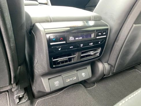 Used 2022 Acura MDX SH-AWD w/ Advance Package image 18