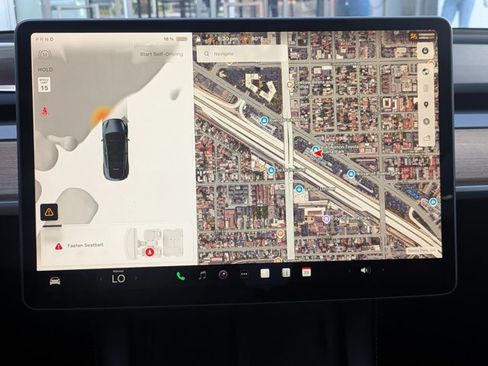 Used 2024 Tesla Model Y Long Range RWD image 13