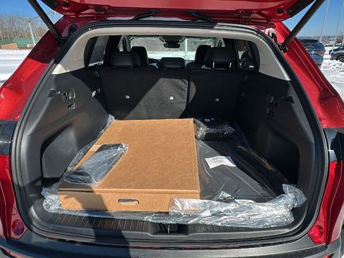 Used 2025 MAZDA CX-50 AWD 2.5 S w/ Weather Package image 19