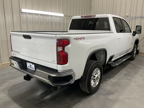 Used 2025 Chevrolet Silverado 2500 LT w/ Convenience Package image 23