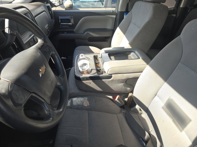 Used 2019 Chevrolet Silverado 1500 Custom w/ Custom Convenience Package AWD/4WD image 9