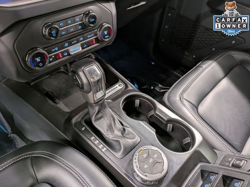 Used 2025 Ford Bronco Outer Banks AWD/4WD image 17