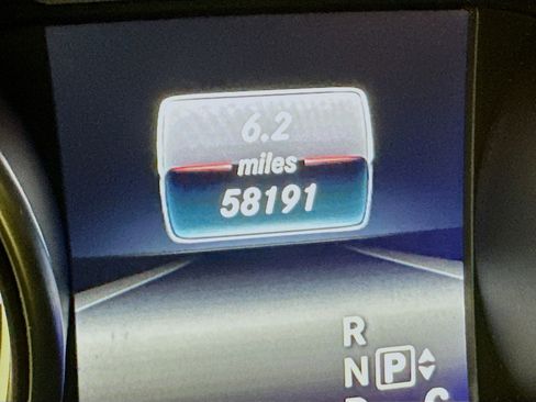 Used 2016 Mercedes-Benz GLA 250 4MATIC image 19