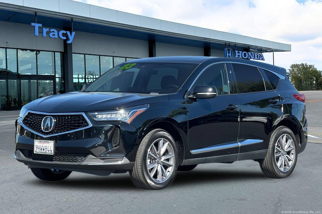 Used 2023 Acura RDX w/ Technology Package FWD image 14