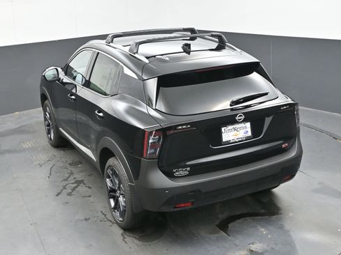 New 2026 Nissan Kicks SR image 33