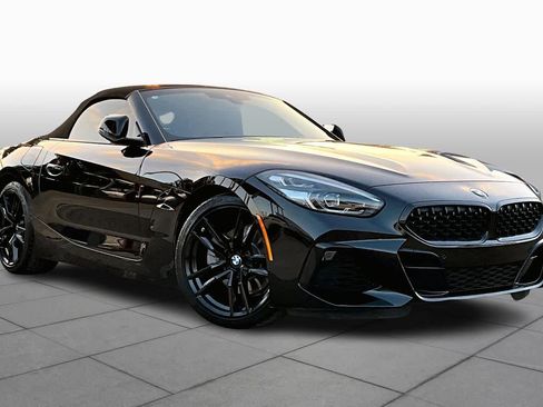 Used 2020 BMW Z4 sDrive30i w/ Executive Package image 2