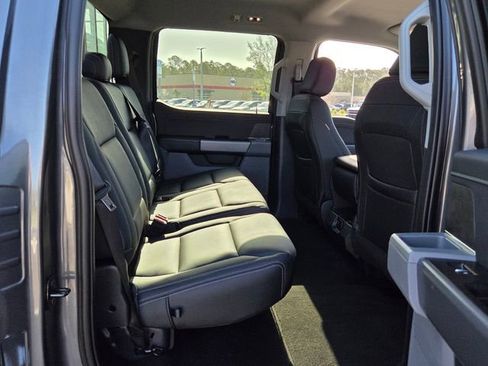 Used 2025 Ford F150 XLT w/ Equipment Group 301A Standard image 18