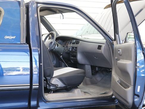 Used 1995 Toyota T100 2WD Regular Cab image 51