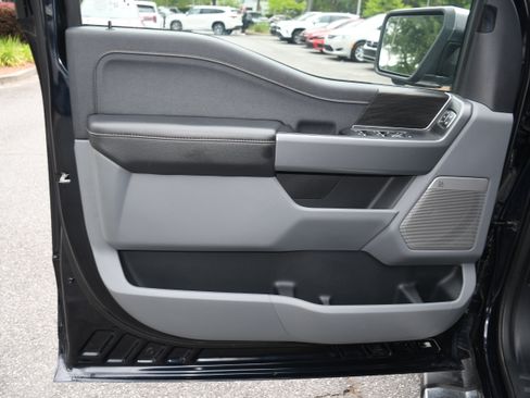 Used 2024 Ford F150 Lariat w/ FX4 Off-Road Package AWD/4WD image 10