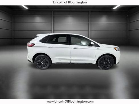 Used 2024 Ford Edge ST-Line image 8