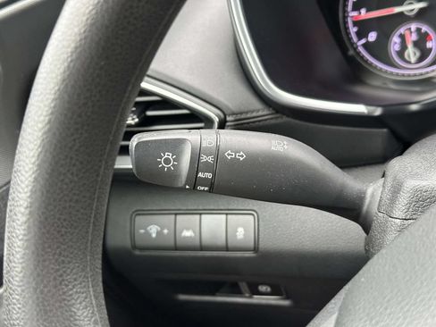 Used 2022 Hyundai Santa Fe SE AWD/4WD image 29
