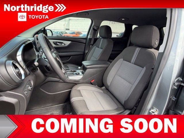 Used 2024 Chevrolet Blazer LT w/ Midnight/Sport Edition FWD image 6