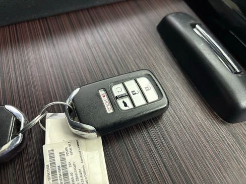 Used 2021 Honda Pilot Black Edition image 49