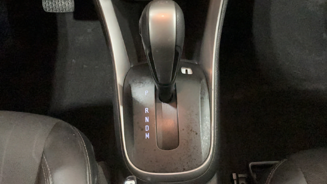 Used 2018 Chevrolet Trax LT w/ LT Convenience Package FWD image 14