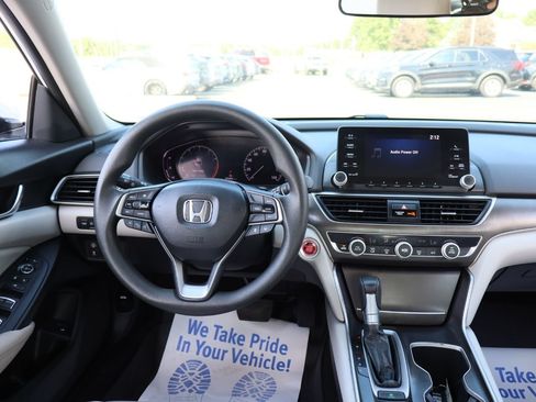 Used 2018 Honda Accord LX image 28